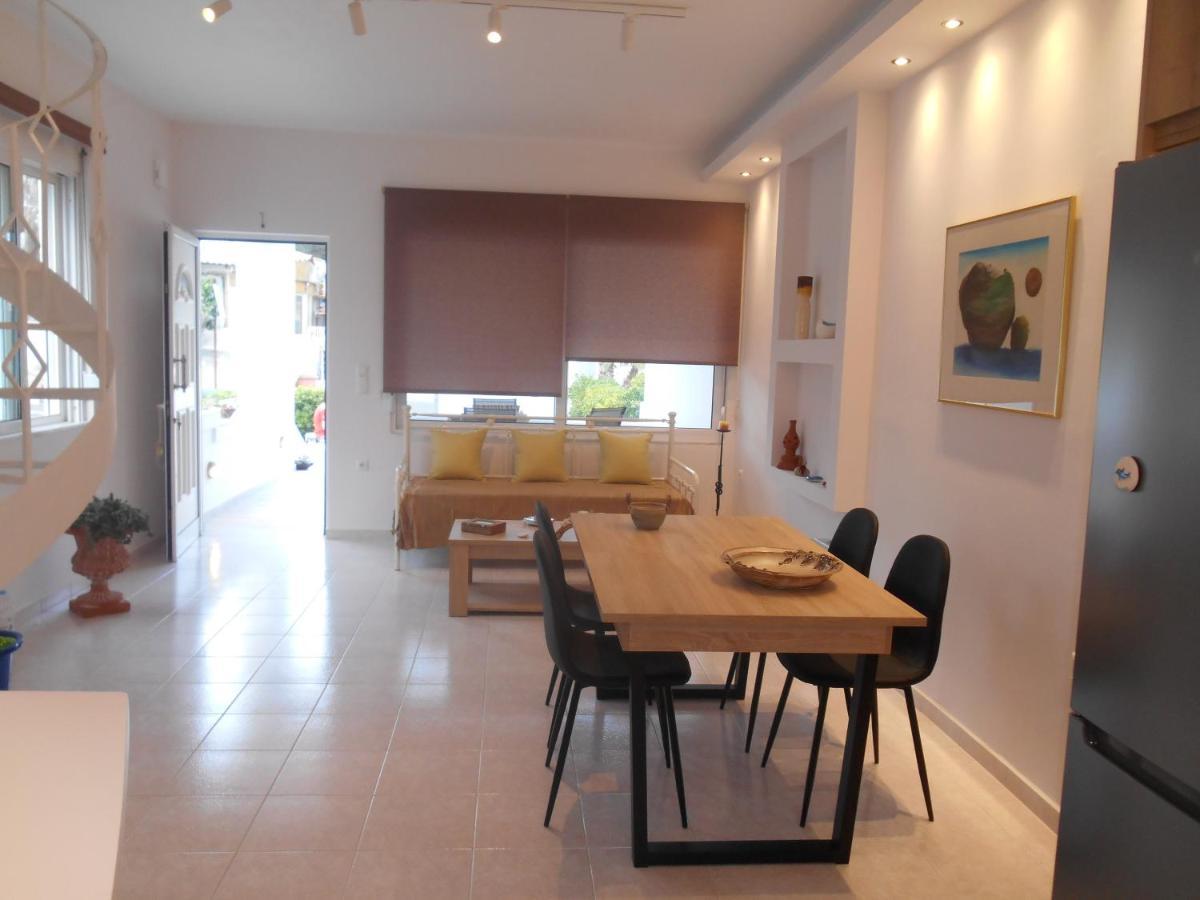 Katerina Summerhouse Dhaskalion Luaran gambar
