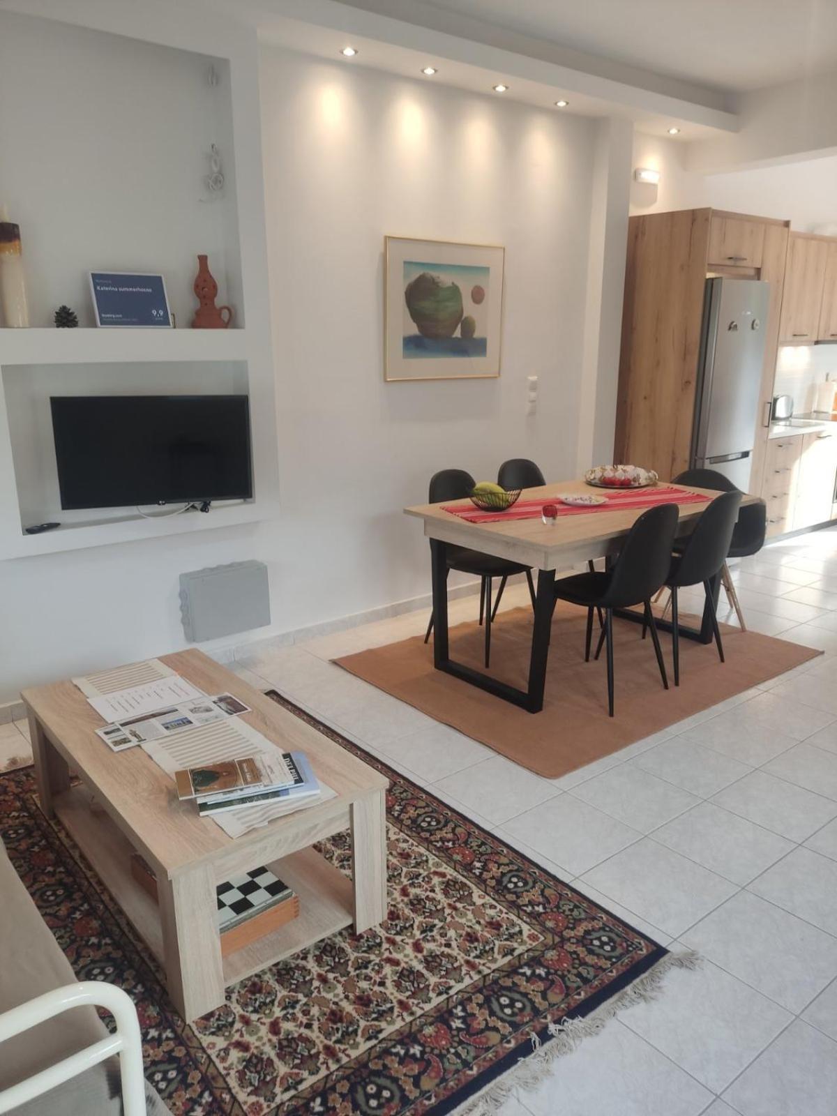Katerina Summerhouse Dhaskalion Luaran gambar